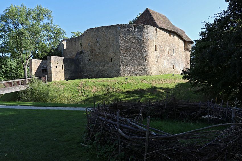Chateau de Crèvecoeur